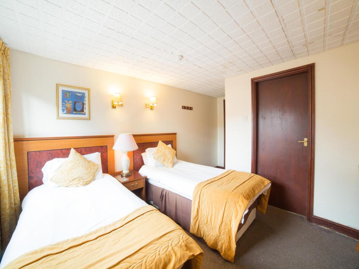 Hotel The Whistle And Flute à Barnetby le Wold Extérieur photo