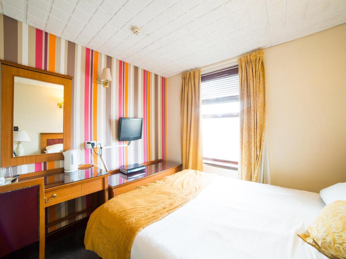 Hotel The Whistle And Flute à Barnetby le Wold Extérieur photo