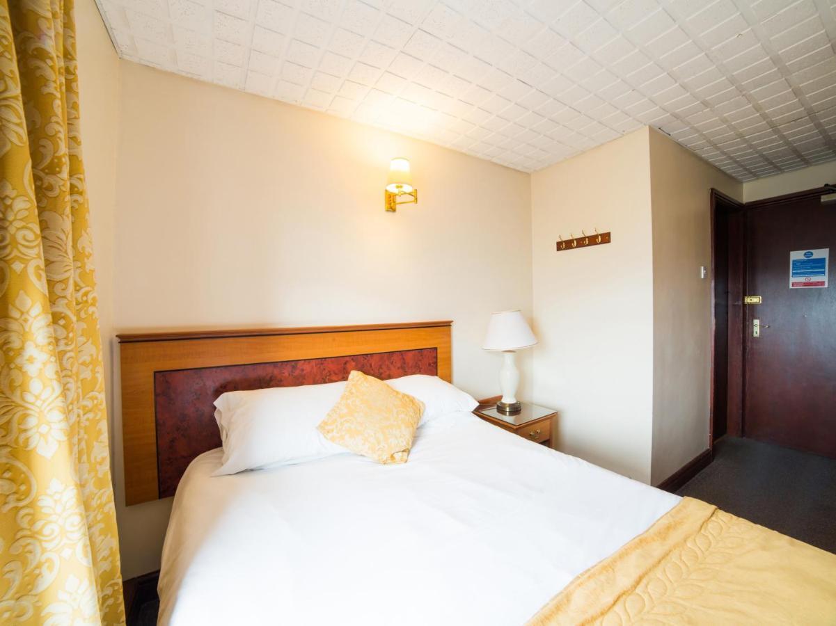 Hotel The Whistle And Flute à Barnetby le Wold Extérieur photo