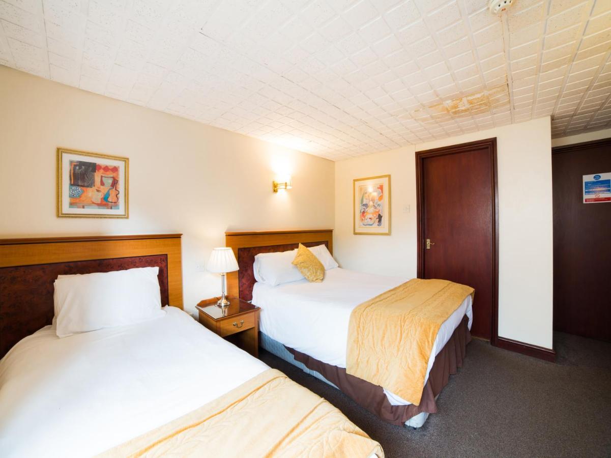 Hotel The Whistle And Flute à Barnetby le Wold Extérieur photo